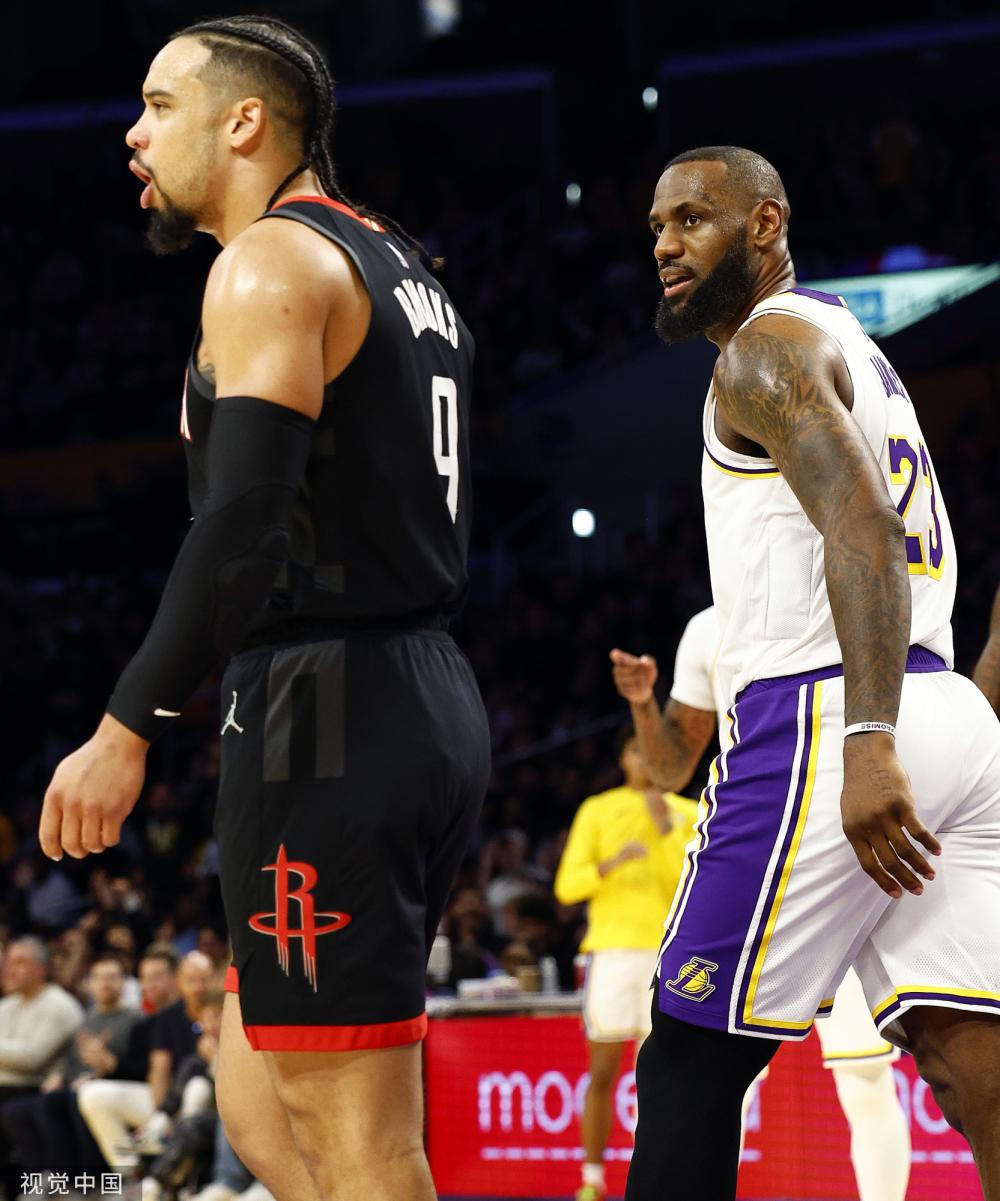 于对阵容深 于对阵容深