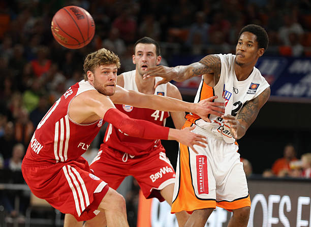 和肋部渗透 和肋部渗透