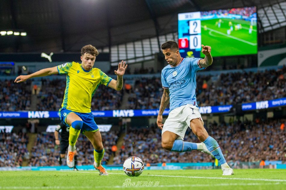 追回一球 追回一球